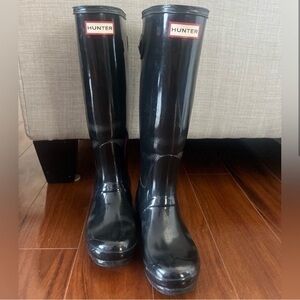 (Marks on front)Hunter Tall Glossy Adjustable Boots